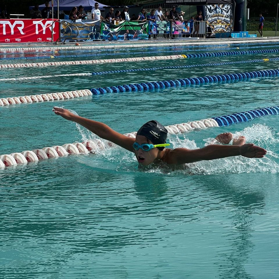 Frontera Digital, Diario Frontera, Culminó con éxito la IX Copa de Natación Cinco Águilas Blancas en Mérida