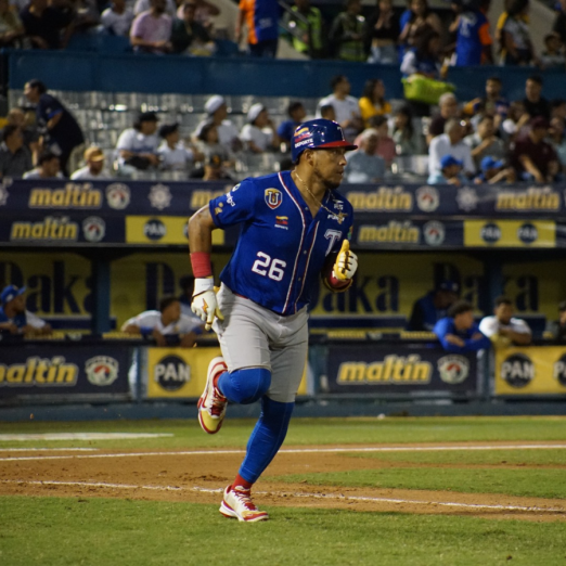Frontera Digital, Diario Frontera, Tiburones derrota 10-6 a Magallanes en el juego inaugural de la LVBP