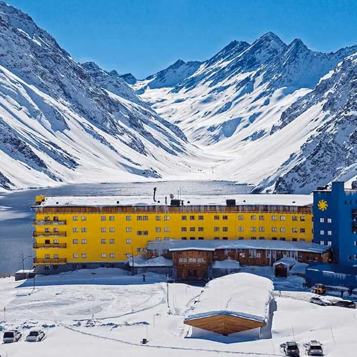 Frontera Digital,  Internacionales,  Avalancha en Chile deja tres montañistas muertos y cinco heridos en la Laguna del Inca