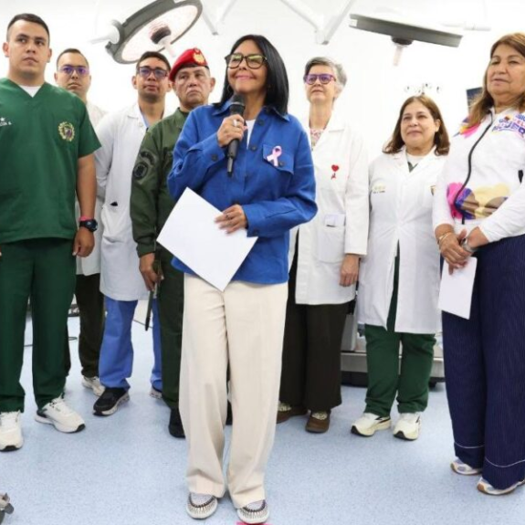 Frontera Digital,  Nacionales,  Delcy Rodríguez asegura que es «indiferente» por donde ingresó María Corina Machado