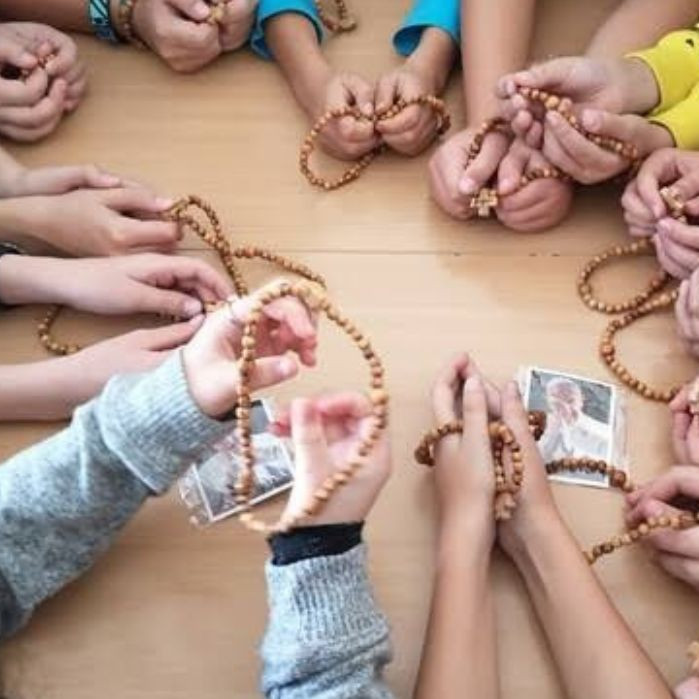 Frontera Digital, Diario Frontera, Un millón de niños rezarán el rosario en Venezuela: la campaña busca sembrar valores cristianos en los jóvenes