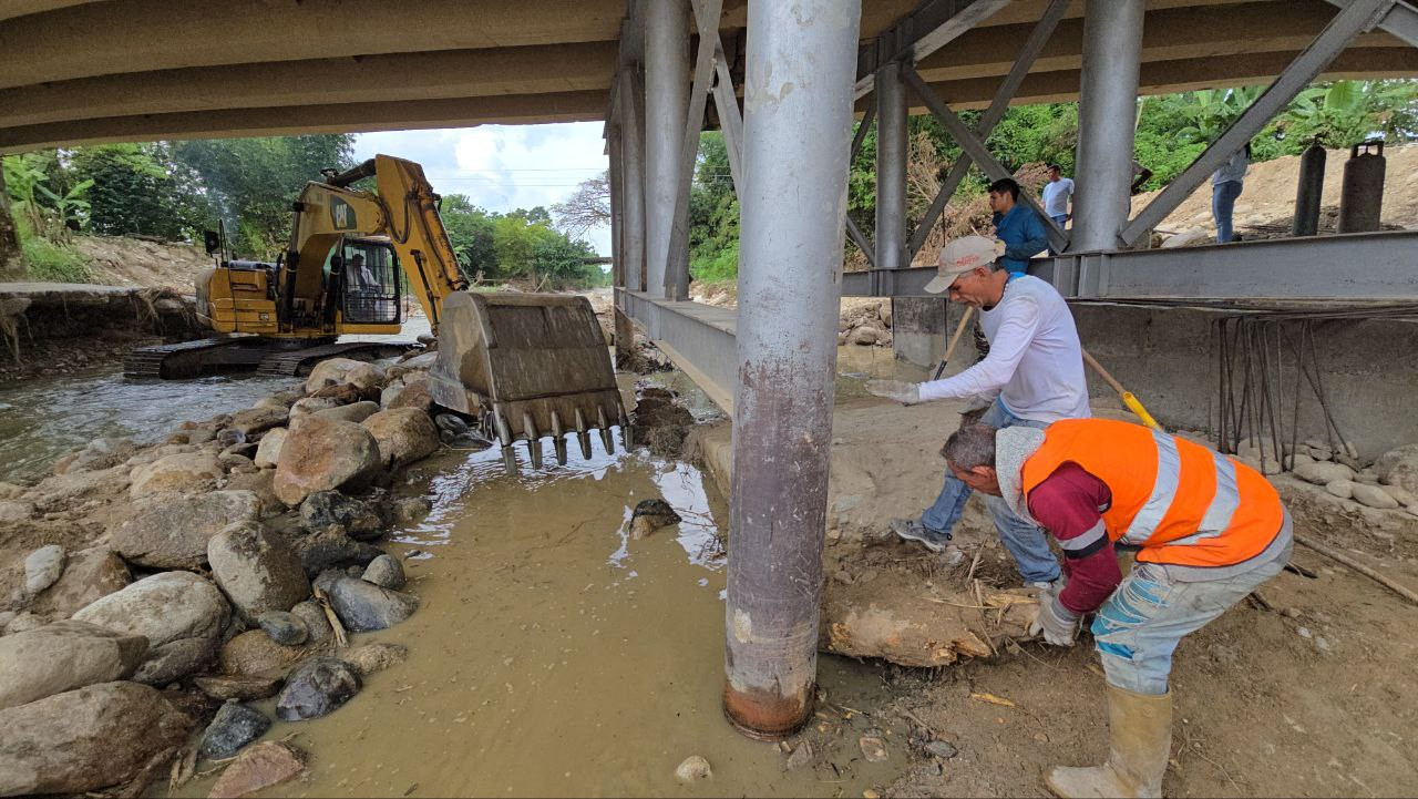 Diario Frontera, Frontera Digital, El Vigía Panamericana, ,Gobierno bolivariano avanza en la rehabilitación del puente sobre el río El Arenoso