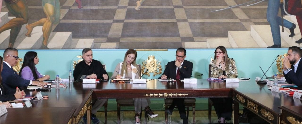 Diario Frontera, Frontera Digital,  Politica, ,La Asamblea Nacional sesiona normalmente martes y jueves, pero la secretaria del Poder Legislativo informó la suspensión de la audiencia del martes y confirmó la del jueves, sin adelantar la agenda,Asamblea Nacional aplaza sesión para aprobar ley de amnistía