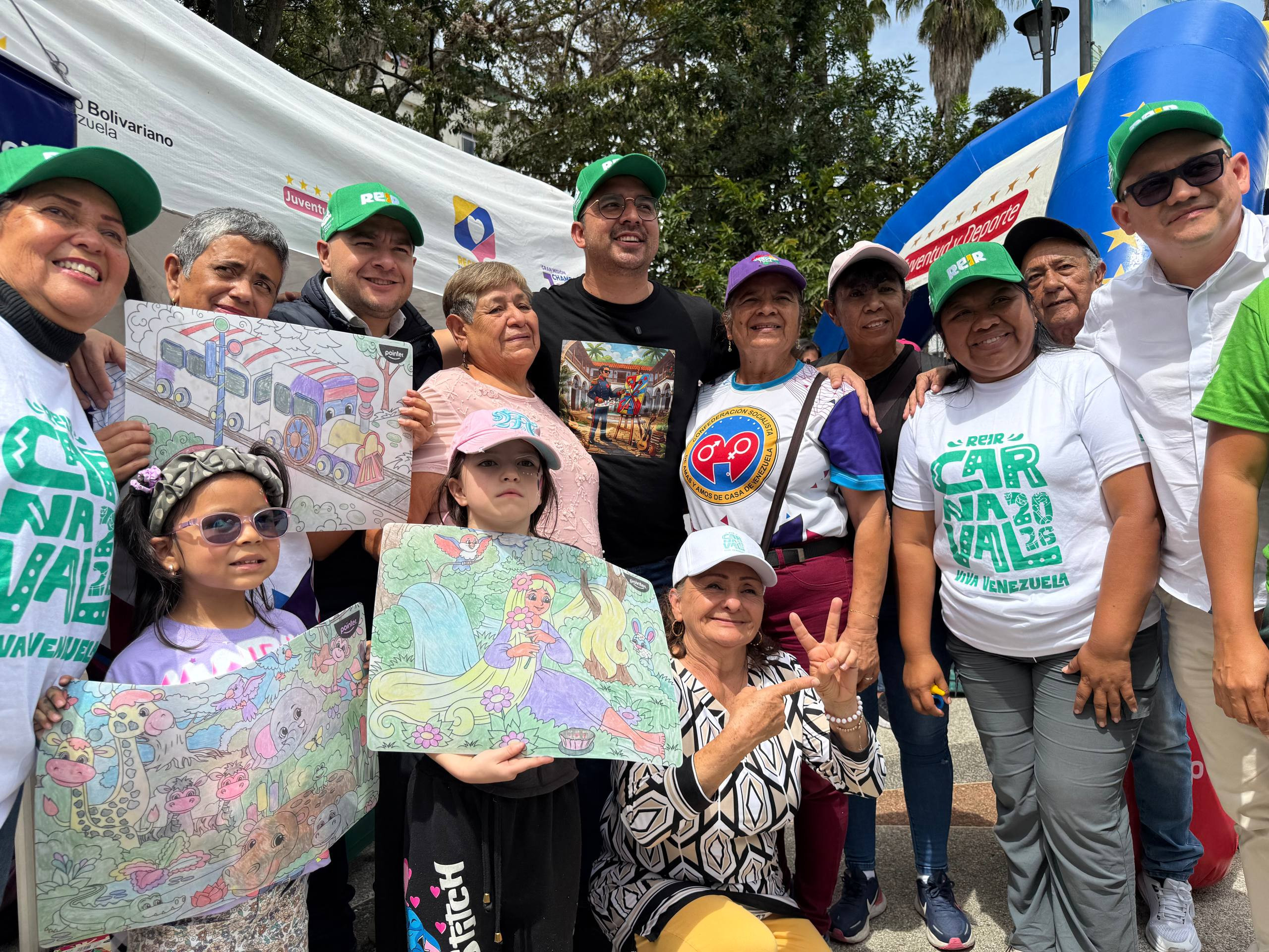Diario Frontera, Frontera Digital,  Regionales, ,Ministro de Educación Superior y gobernador de Mérida recorrieron el festival Ríe Carnaval 2026
