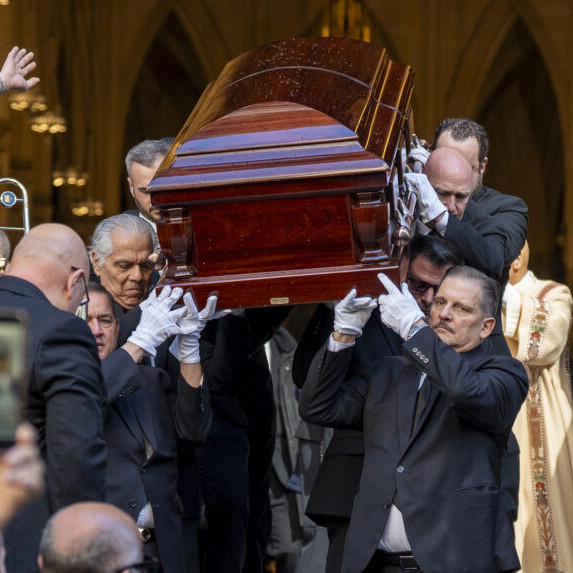 Frontera Digital, Diario Frontera, En imágenes: así despidieron a Willie Colón con una misa en Nueva York