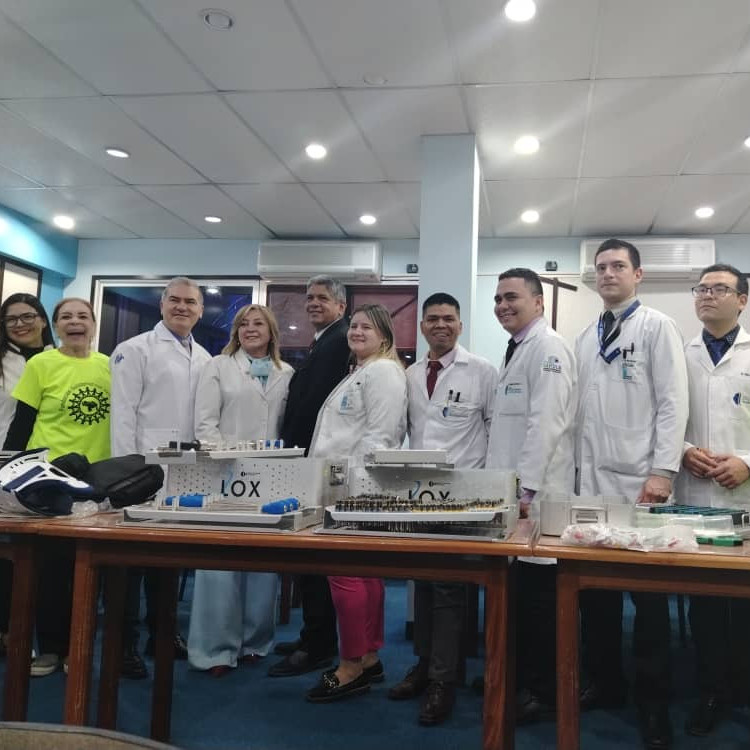 Diario Frontera, Frontera Digital,  Salud, Regionales, ,Donan equipos de alta tecnología a la Unidad de Neurocirugía del Iahula