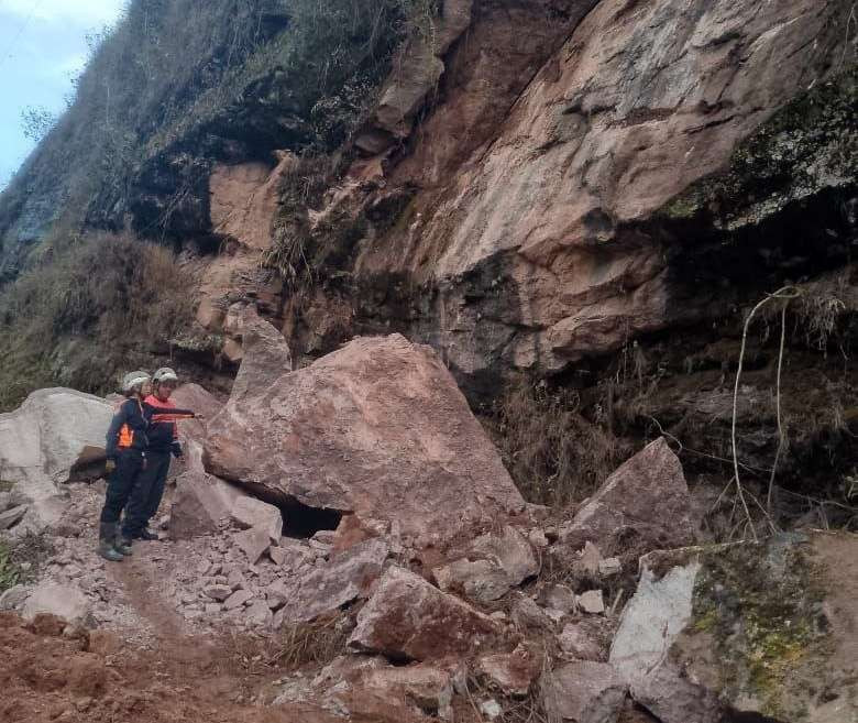 Diario Frontera, Frontera Digital,  Regionales, ,Deslizamientos por lluvias obstaculizan vías de 4 municipios de Mérida
