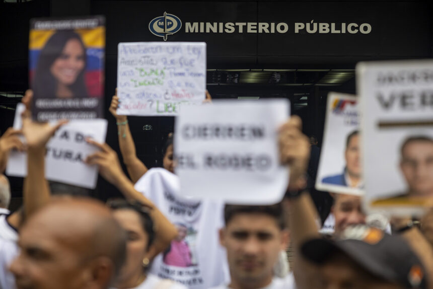 Diario Frontera, Frontera Digital,  Nacionales, ,Ministerio Público recibió a familiares de presos políticos y sus denuncias de tortura