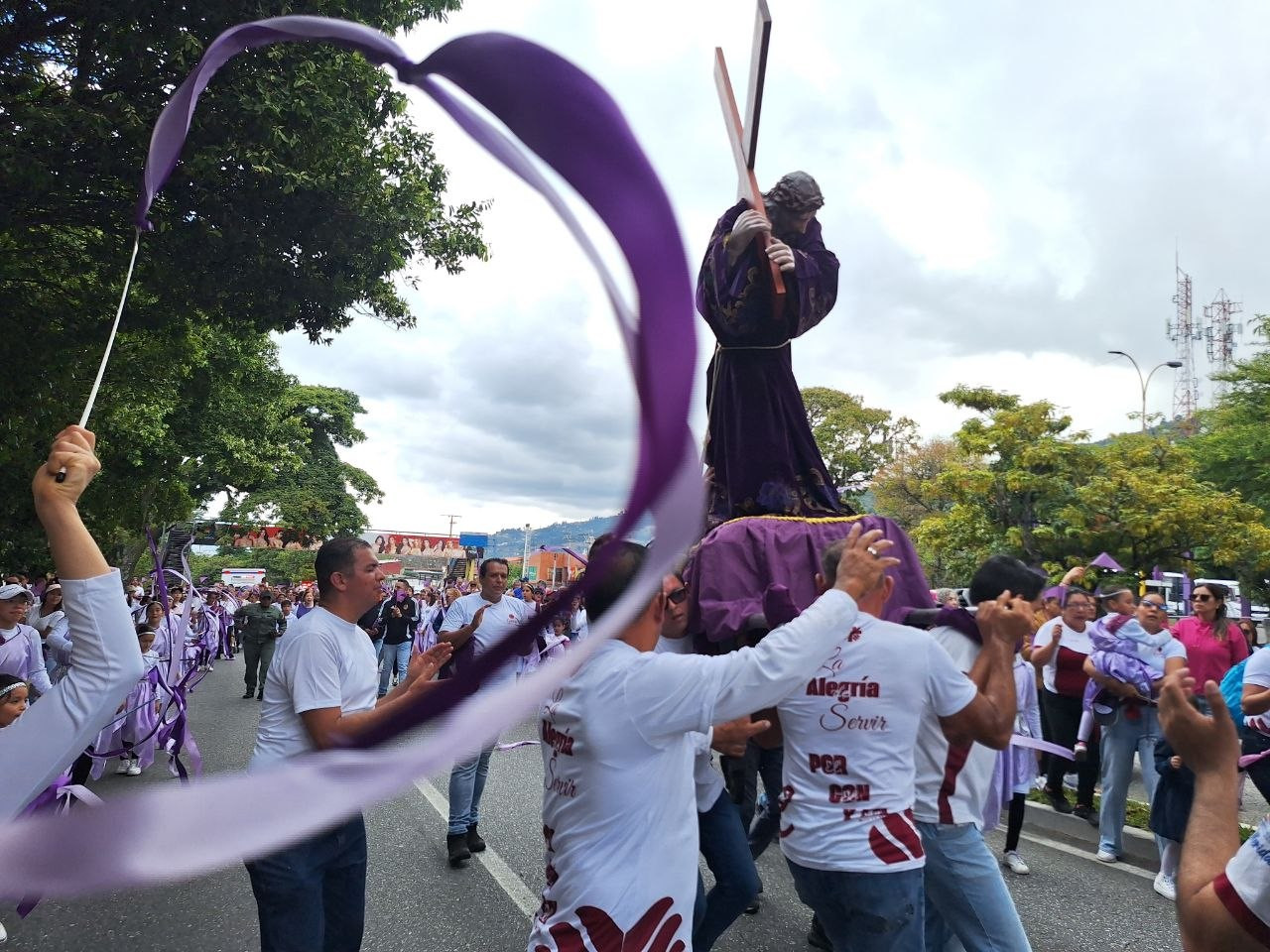 Diario Frontera, Frontera Digital,  Regionales, ,Cientos de fieles acompañaron la procesión del Nazareno