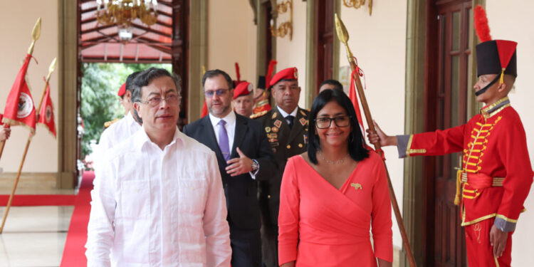 Diario Frontera, Frontera Digital,  Nacionales, ,La reunión marca un nuevo paso en el proceso de acercamiento entre Caracas y Bogotá, en un momento en que ambos gobiernos buscan consolidar una agenda común para enfrentar los desafíos de la frontera y ampliar la cooperación bilateral en áreas estratégicas,Petro y Delcy acuerdan elaborar acciones militares contra grupos armados en la frontera