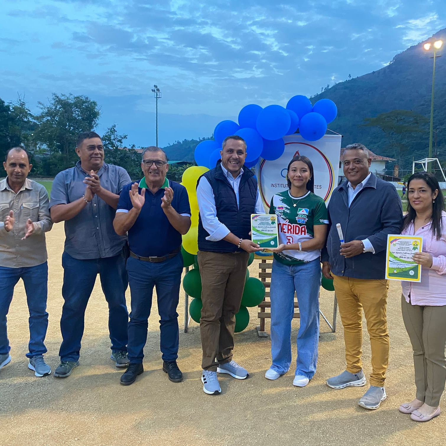 Frontera Digital,  Mocoties,  Zea se vistió de gala para la entrega del Premio Municipal del Deporte "Germán Alonso León Barón" 2026