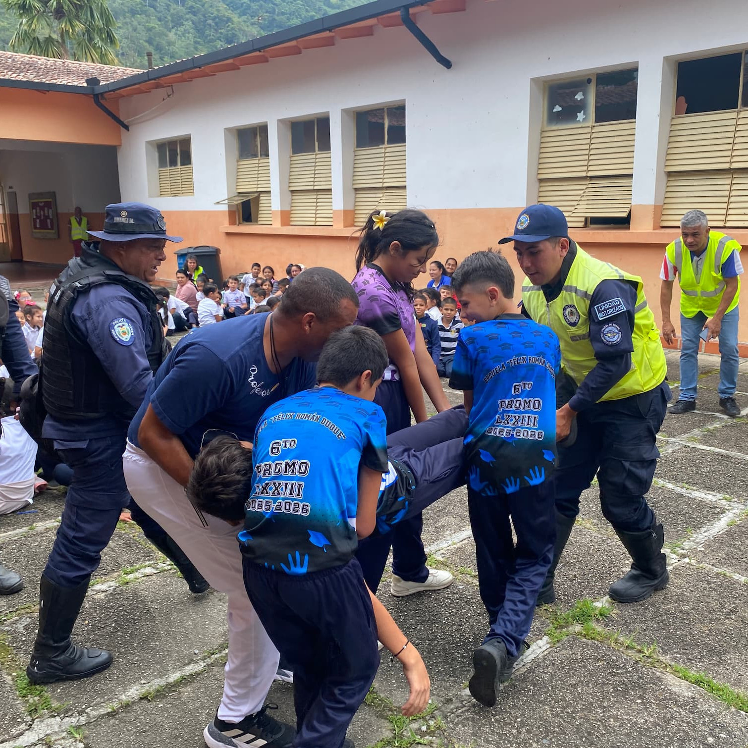 Frontera Digital, Diario Frontera, Zea fortalece cultura preventiva con simulacro sísmico en centros educativos