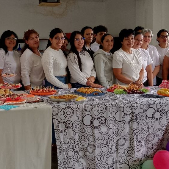 Frontera Digital,  Regionales,  Inces egresa 450 merideños como panaderos y pasteleros