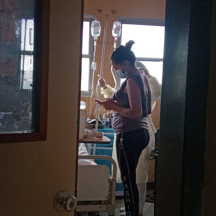 Frontera Digital,  Nacionales,  Madres cuidadoras denuncian desgaste físico y mental en hospitales venezolanos
