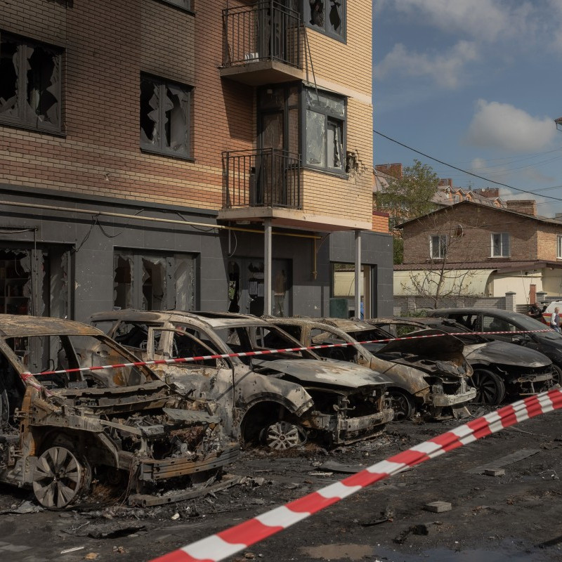 Frontera Digital,  Internacionales,  Intenso bombardeo ruso sobre Kyiv deja 8 muertos y debilita las esperanzas de paz
