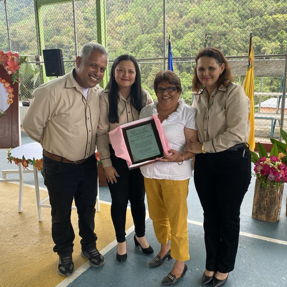 Frontera Digital, Diario Frontera, Escuela de San Miguel en Zea conmemoró su LXIX aniversario y develó sus símbolos oficiales
