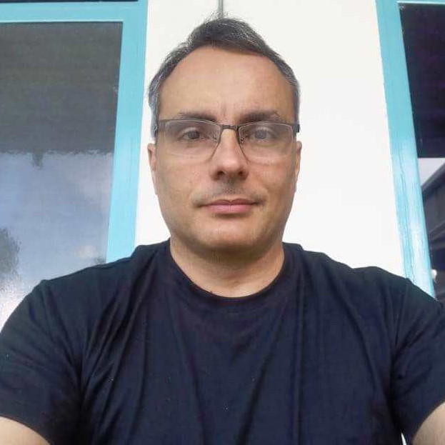 Frontera Digital,  Opinión,  Pensando en voz alta Michael la película por Padre Javier Gómez G.