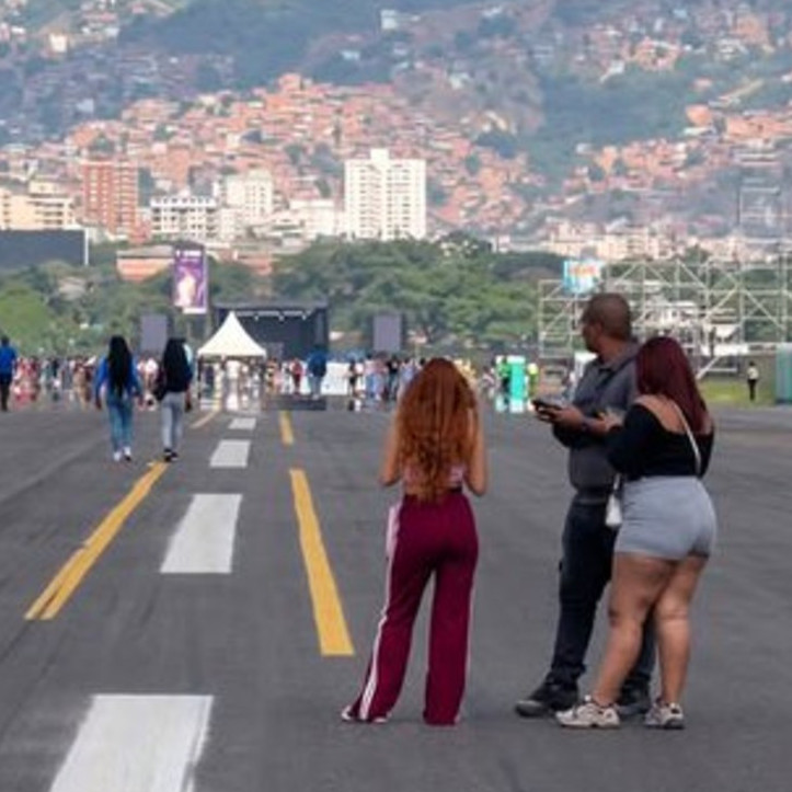 Frontera Digital, Diario Frontera, Fracaso en concierto del oficialismo en La Carlota: artistas cancelados y baja asistencia