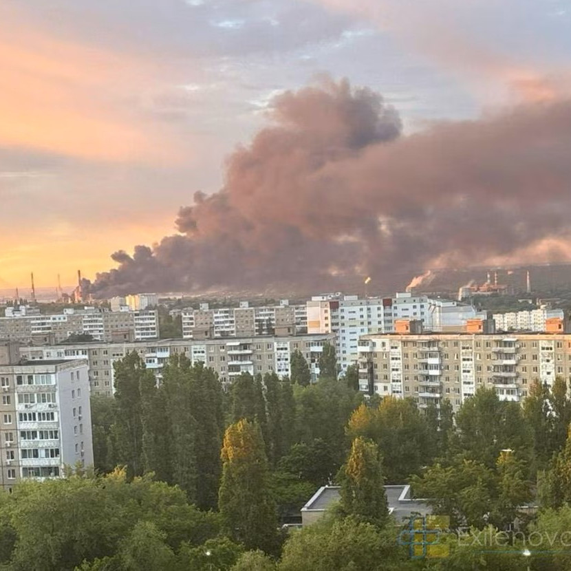 Frontera Digital,  Internacionales,  Ucrania atacó con drones la refinería de Saratov 
en uno de los golpes más profundos contra la industria petrolera rusa