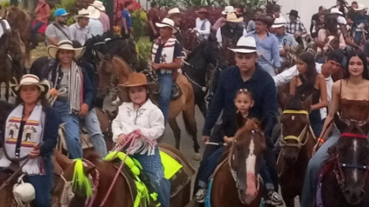 https://www.fronteradigital.com.ve/Más de 700 caballistas participaron en la cabalgata de Asodegaa en El Vigía