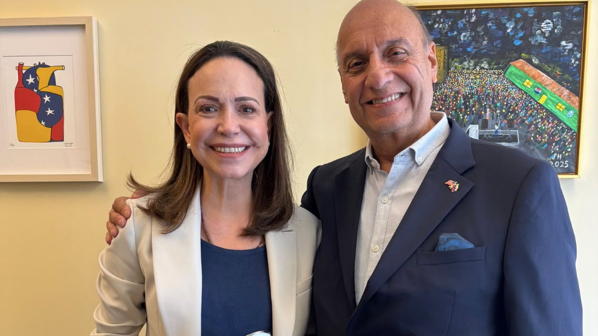 https://www.fronteradigital.com.ve/Williams Dávila se reencuentra con María Corina Machado: “El único camino es la unidad”