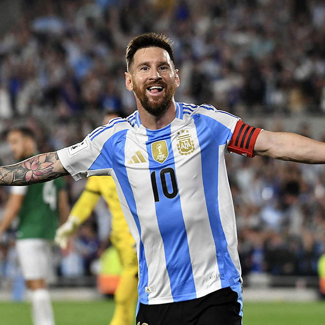 Frontera Digital, Diario Frontera, Messi anota tres goles en el debut de Argentina con Argelia y hace historia