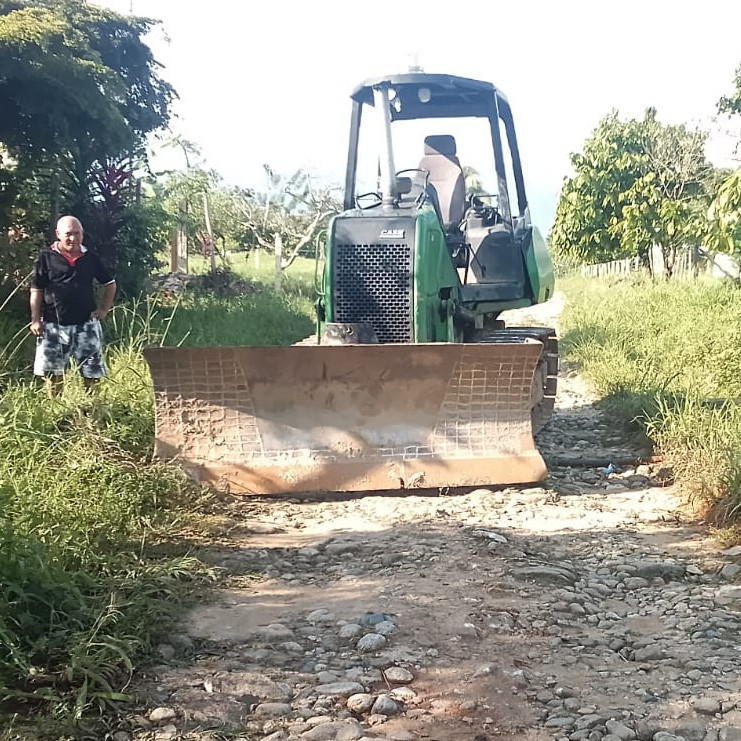 Frontera Digital,  El Vigía Panamericana,  Caracciolo Parra y Olmedo: Maquinaria D4 avanza en la habilitación 
de la vialidad agrícola del sector Maracaibito