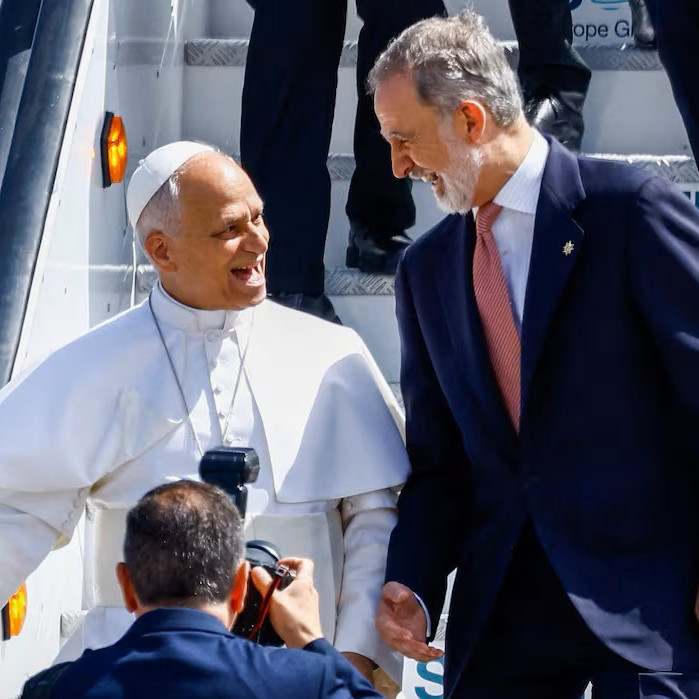 Frontera Digital,  Opinión,  El papa León, por los caminos de España” por Pbro. Edduar Molina