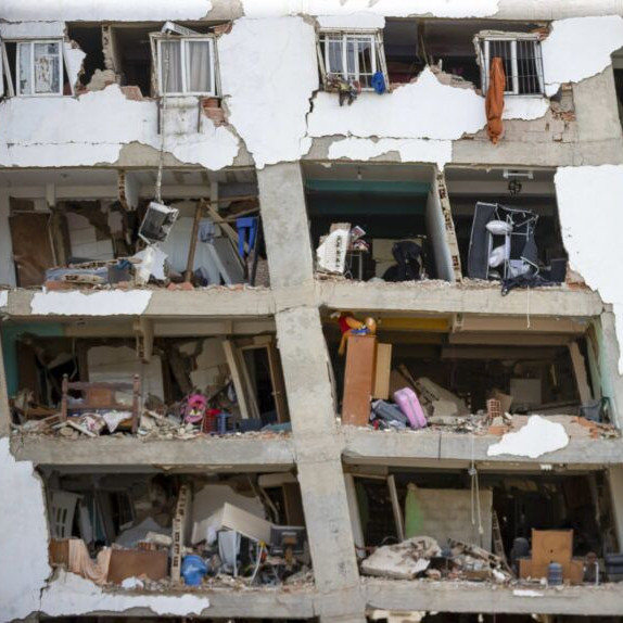 Frontera Digital,  Nacionales,  Terreno duro, estructura de hormigón y edificios compactos: la arquitectura contra los terremotos