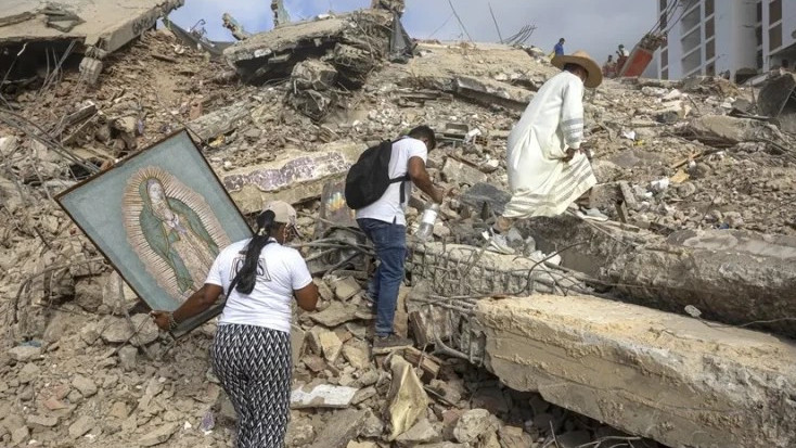 https://www.fronteradigital.com.ve/Sube a 5.546 la cifra de fallecidos por los terremotos en Venezuela