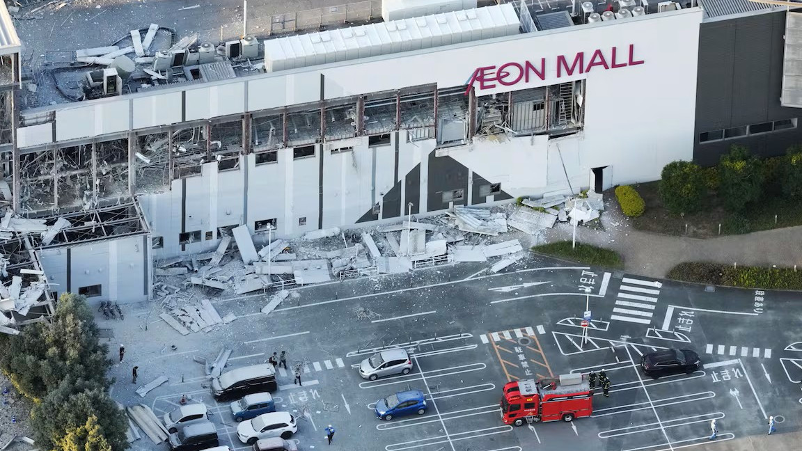 https://www.fronteradigital.com.ve/Varias personas quedan atrapadas en la explosión de un centro comercial tras un fuerte terremoto en Japón