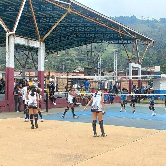 Frontera Digital, Diario Frontera, Zea celebró 25 años del Instituto Municipal de Deporte con triangular de voleibol