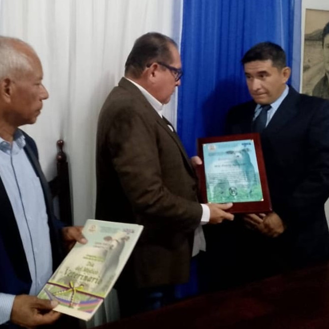 Frontera Digital,  El Vigía Panamericana,  Municipalidad celebró con Sesión Especial los 80 años del Día del Médico Veterinario en El Vigía
