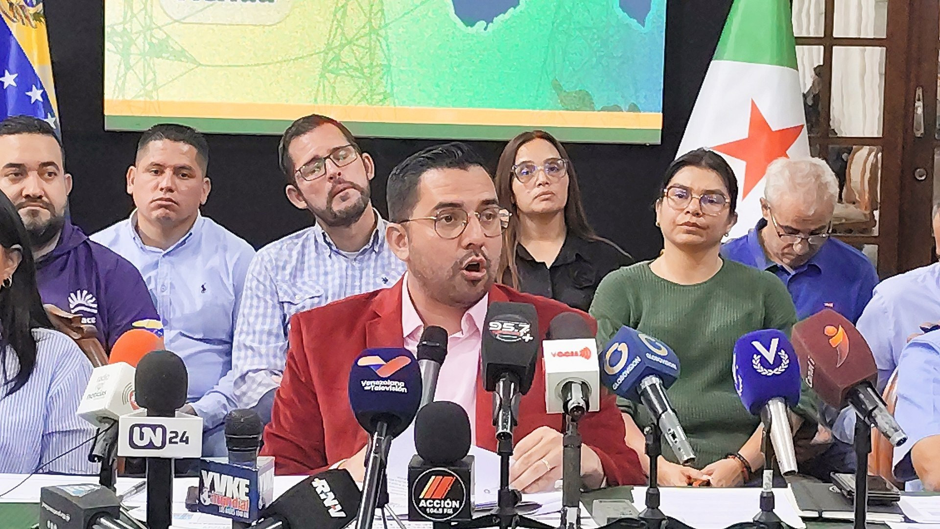 Diario Frontera, Frontera Digital,  Regionales, ,Arnaldo Sánchez reiteró la importancia del trabajo conjunto entre el pueblo y las autoridades regionales para superar los efectos de este evento climático global.,Gobernador Arnaldo Sánchez presentó Plan de Acción Estatal frente al Súper Niño