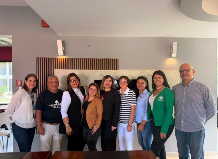 Diario Frontera, Frontera Digital,  Regionales, ,Di Dio explicó que actualmente se ejecuta la primera fase del proyecto, centrada en la promoción, difusión e integración de la oferta,Cámara de Turismo lanza campaña Mérida te Abraza, dirigida a todos los venezolanos
