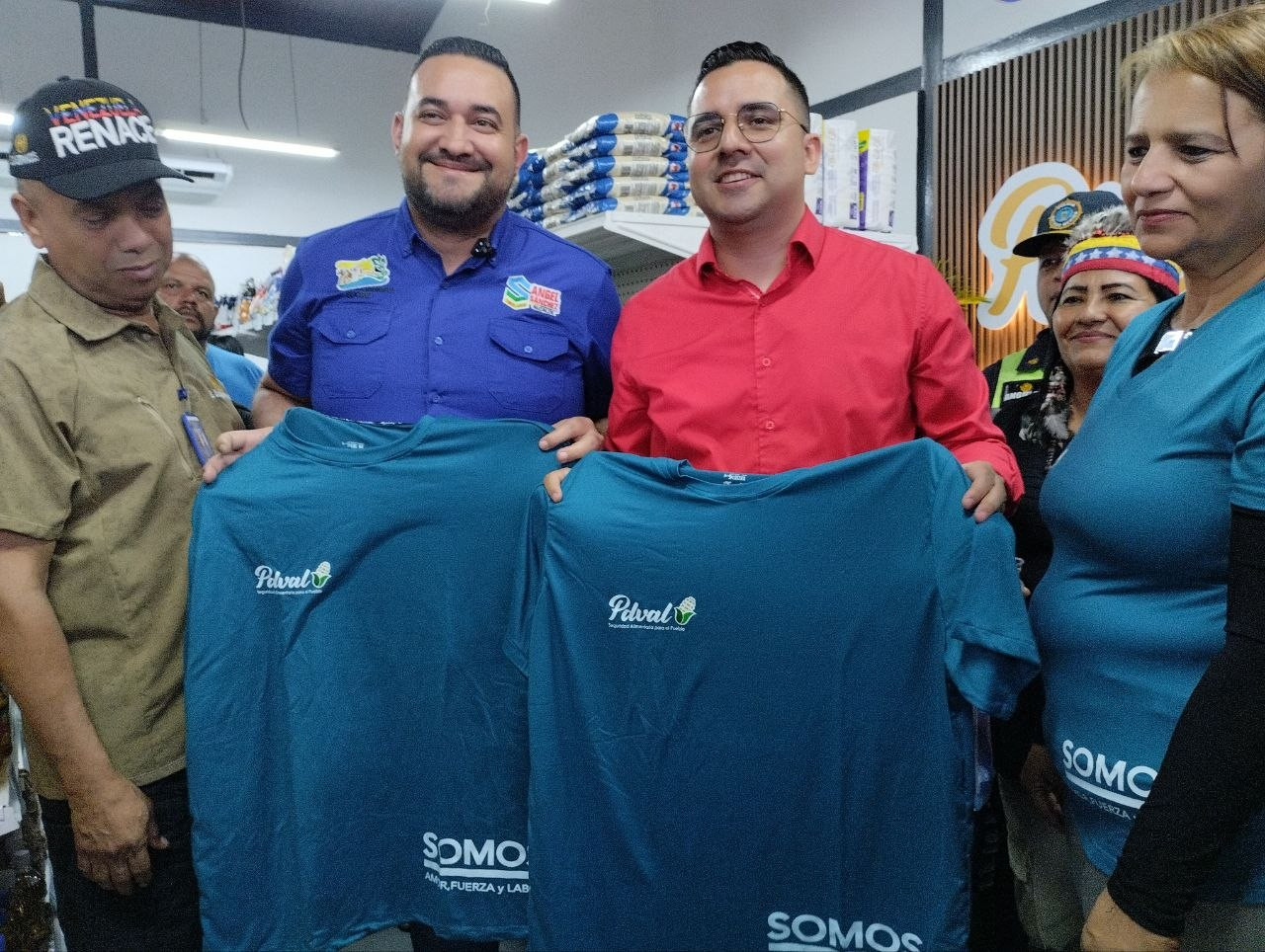 Diario Frontera, Frontera Digital,  Regionales, ,Por su parte, la jefa estadal de PDVAL, Julissa Torres, detalló que esta reactivación forma parte de una estrategia integral de rescate de la red de distribución a nivel nacional,Inauguran la primera Tienda PDVAL de Mérida en la población de Lagunillas
