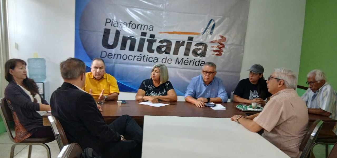 Diario Frontera, Frontera Digital,  Politica, ,La nueva vocería aprobó por unanimidad de los presentes crear una comisión para canalizar las aspiraciones a la presidencia del Colegio de Abogados de Mérida y definir unas primarias para candidatura unitaria de cara a esas elecciones gremiales,Primero Justicia asume la vocería regional de la PUD Mérida